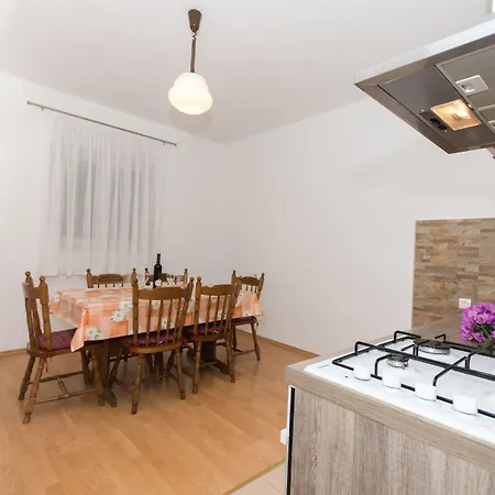 Apartmán Mastelic